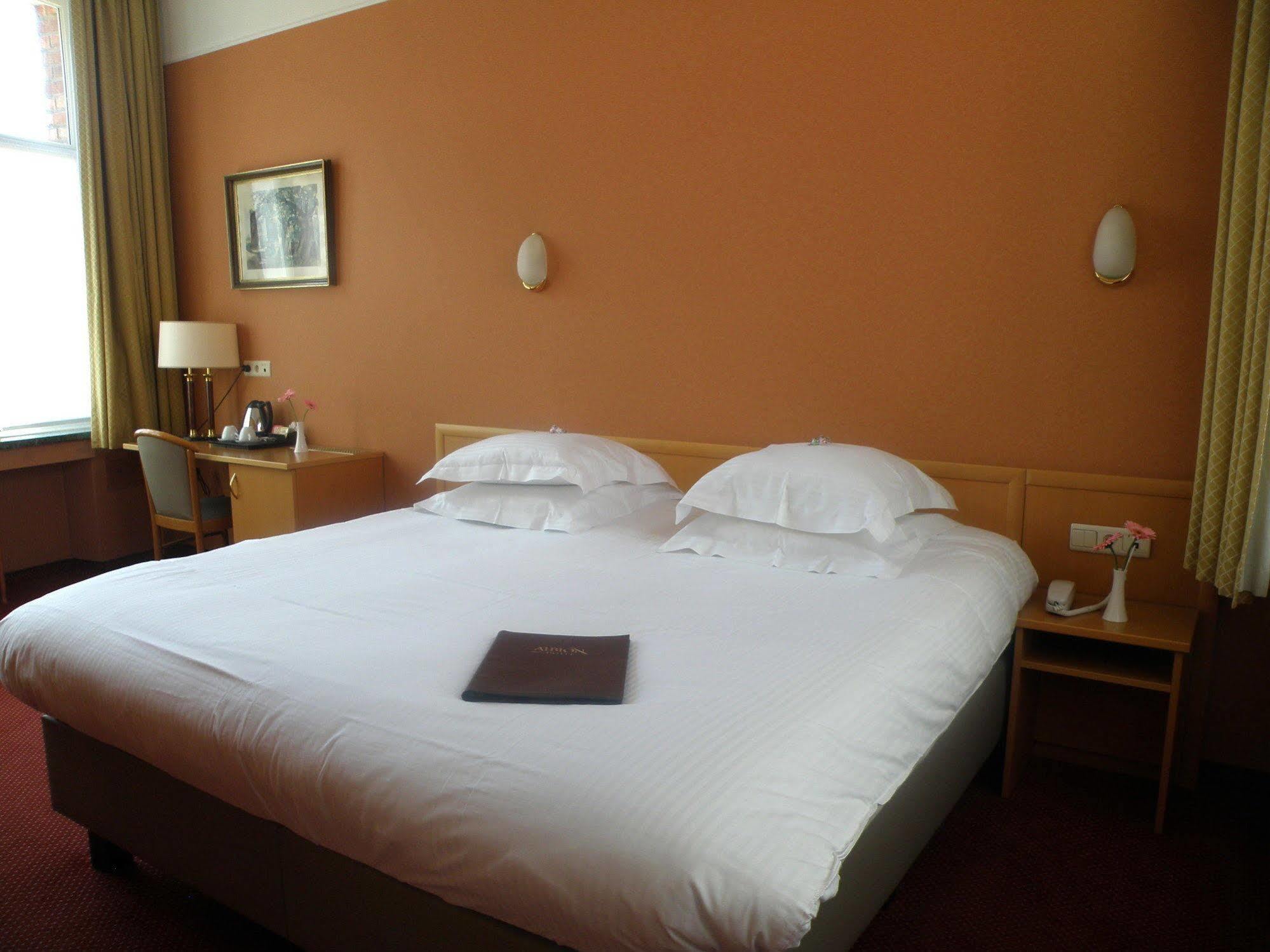 איפר Albion Hotel מראה חיצוני תמונה